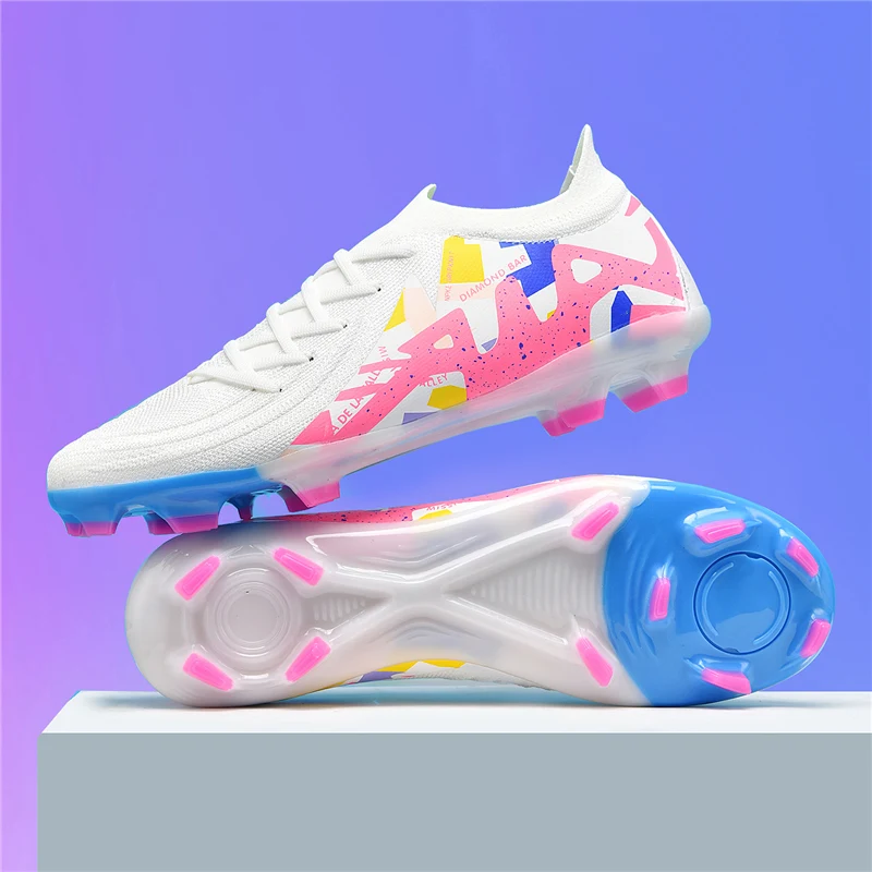 Nouvelles bottes de Football professionnelles hommes chaussures de Football société pour adultes crampons de Football ultralégers formation Football baskets en plein air - AliExpress 201768104